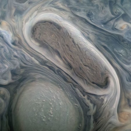 NASA Yupiter ətrafında səfərə dəvət edir 