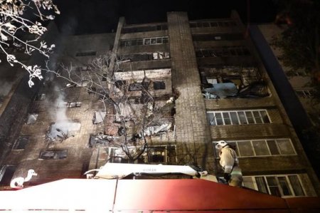 Rusiyada hərbi təyyarənin yaşayış binasına çırpılması nəticəsində ölənlərin sayı artdı - FOTO
