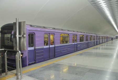 Bakı metrosunda yeddi vaqonluq qatarlar xəttə buraxılıb - FOTO