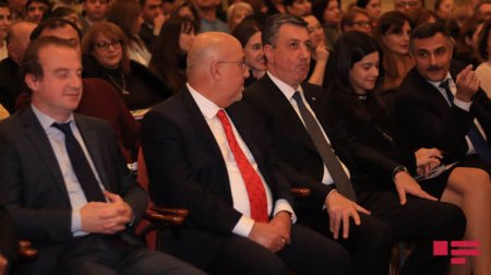 Tbilisidə Leyla Əliyevanın şeirləri əsasında hazırlanmış tamaşanın premyerası keçirilib - FOTO