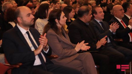 Tbilisidə Leyla Əliyevanın şeirləri əsasında hazırlanmış tamaşanın premyerası keçirilib - FOTO