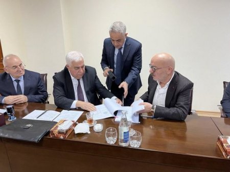 Zabuxçay su anbarının tikintisinə dair müqavilələr imzalanıb - FOTO