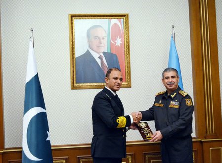 Zakir Həsənov pakistanlı admiralla görüşdü - FOTO