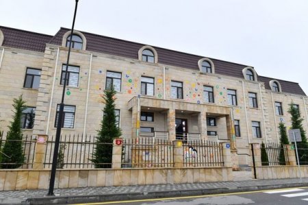 Heydər Əliyev Fondunun təşəbbüsü ilə Oğuzda inşa edilmiş uşaq bağçası istifadəyə verilib -YENİLƏNİB + FOTO