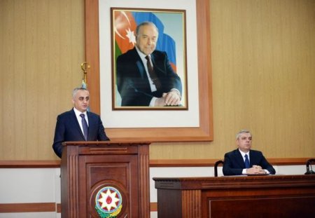 Azərbaycan Prezidentinin səlahiyyətli nümayəndəsi Naxçıvan ictimaiyyətinə təqdim edilib - FOTO Azərbaycan Prezidentinin səlahiyyətli nümayəndəsi Naxçıvan ictimaiyyətinə təqdim edilib - FOTO