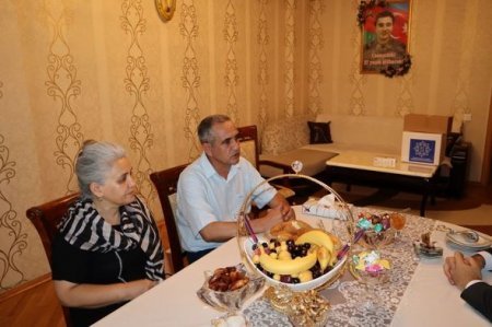 Mehriban Əliyevanın təşəbbüsü ilə şəhid ailələrinə bayram sovqatları çatdırılıb