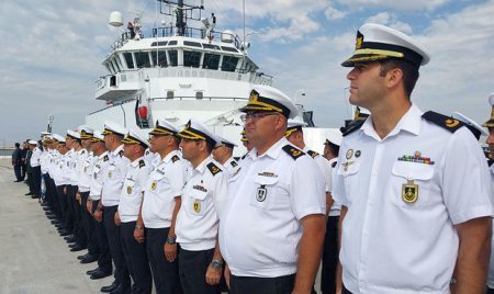 İranın hərbi gəmiləri Bakıya gəlib