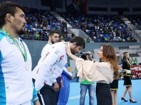 Bu gün Azərbaycanın Birinci vitse-prezidenti Mehriban Əliyevanın ad günüdür