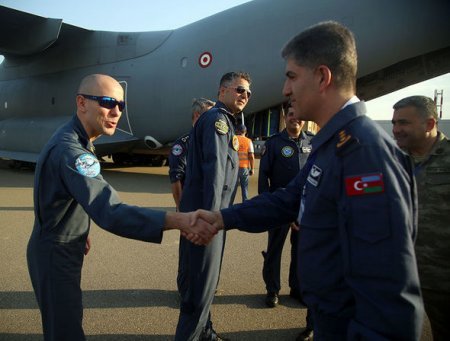 Türkiyə HHQ-nin nümayəndələri Azərbaycana gəlib - FOTO