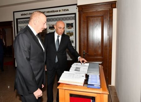 İlham Əliyev Qərbi Azərbaycan İcmasının inzibati binasında yaradılan şəraitlə tanış olub - FOTO