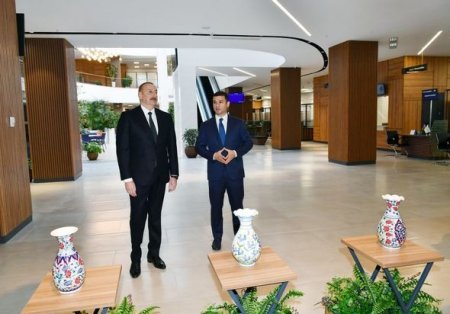İlham Əliyev “Bakı KOB evi”nin açılışında iştirak edib 