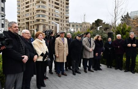 İlham Əliyev Bakıda görkəmli bəstəkar Tofiq Quliyevin abidəsinin açılışında iştirak edib 