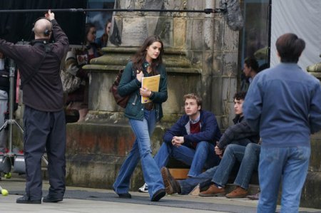  “The Crown”da gənc Keyt Middlton və Şahzadə Uilyamı canlandıran aktyorların ilk görüntüləri yayıldı - FOTO
