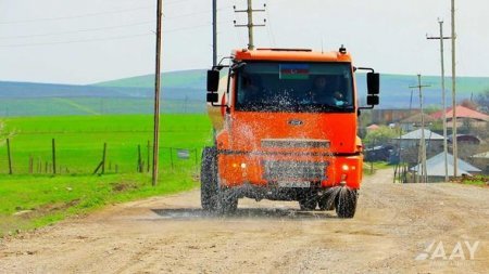 Şamaxı rayonunda 3 yaşayış məntəqəsinin yolu yenidən qurulur