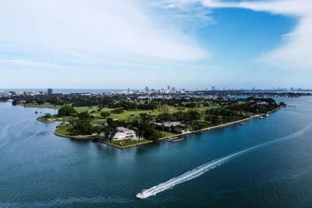 Ceff Bezos eksklüziv adada 68 milyon dollara ev alıb - FOTO