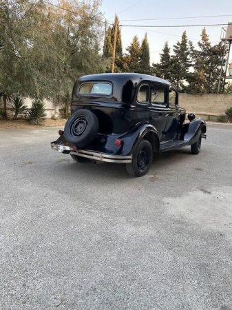 Bakıda 85 illik avtomobil fantastik qiymətə satışa çıxarıldı