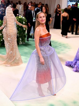 “Met Gala 2024”: Ən parlaq obrazlar - FOTO