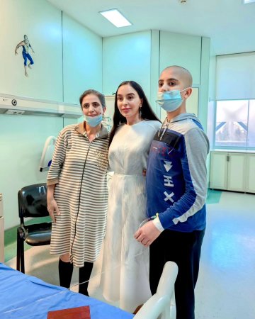 Leyla Əliyeva uşaqları ziyarət etdi- FOTOLAR