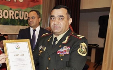 Bəylər Əyyubovun ailəsinə ağır itki