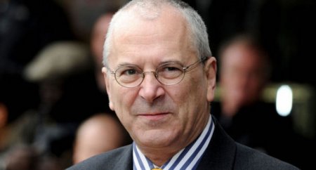 Nazir sükan arxasında telefondan İSTİFADƏ ETDİ: CƏRİMƏLƏNDİ 