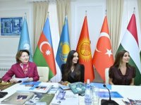 Leyla Əliyeva və Arzu Əliyeva Türk Mədəniyyəti və İrsi Fondunu ziyarət ediblər