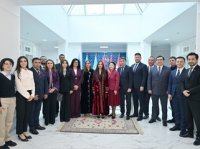 Leyla Əliyeva və Arzu Əliyeva Türk Mədəniyyəti və İrsi Fondunu ziyarət ediblər