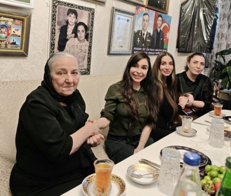 Leyla Əliyeva və Arzu Əliyeva Polad Həşimovun evində olublarFOTO