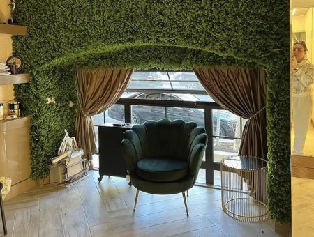 Innovasiya və Estetikanın Sədası: Aynur Əsgərova