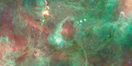 İlin ən təsirli kosmik şəkilləri açıqlanıb